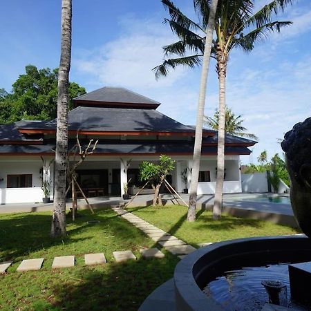 Villa Vespa Lovina Eksteriør bilde